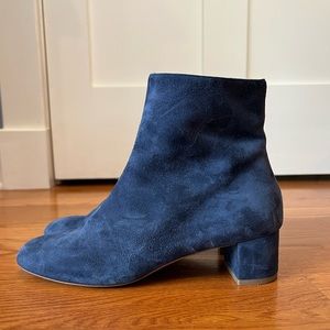 Mansur Gavriel blue suede ankle boots. Perfect for fall!